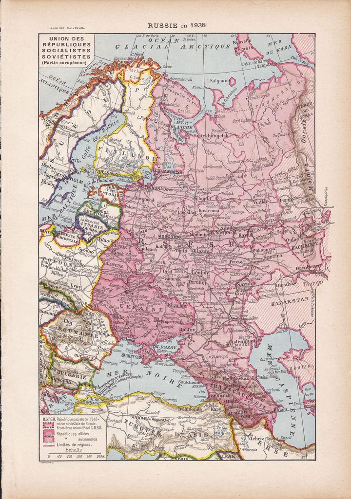 Throughout the Middle Ages, the Italian peninsula continued to be known as Italy. The Holy Roman Empire included a “Kingdom of Italy,” though it covered mostly northern parts of the peninsula. This title underscored Italy as a recognized geographic entity far removed from the ancient city of Rome’s boundaries.