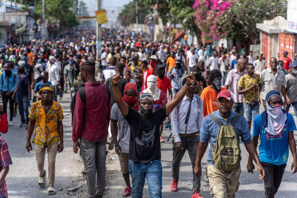 The economic divergence also reflects in tourism revenue, a key Caribbean economic driver. Haiti’s entrenched poverty fuels social instability and violence, deterring tourists and foreign investment. The Dominican Republic benefits enormously from tourism, attracting millions of visitors annually, injecting substantial funds into its economy. This dynamic creates a feedback loop: Haiti’s poverty hinders tourism, which in turn limits revenue and development opportunities, reinforcing economic stagnation.