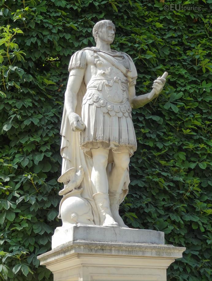 In essence, the idea that Caesar gave Cleopatra the nickname “golden mouth” for her oral sex skills is very likely a product of rumor and political smearing rather than historical fact. No reliable evidence supports this claim. Instead, it fits a broader pattern of Roman sexual slander used to attack powerful figures, especially those linked to political enemies.