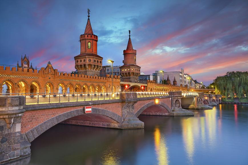 The word “Alemania” embodies a fascinating intersection of history, language evolution, and cultural identity. If you’ve ever wondered why Spanish speakers call Germany “Alemania” while English speakers say “Germany” and Germans themselves say “Deutschland,” you’re about to get the full scoop.