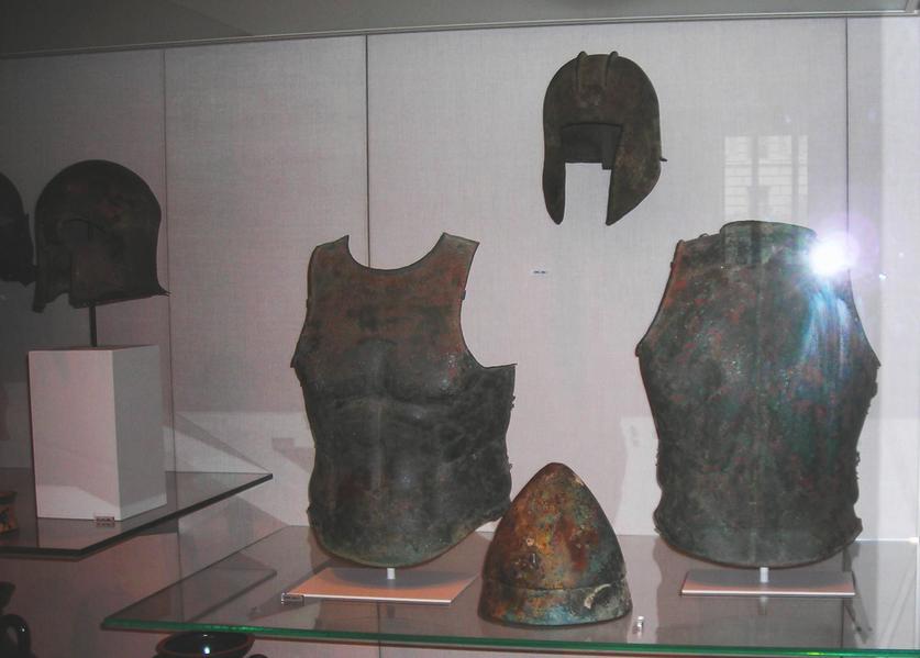 Weapons such asgladii(short swords) andpilaheads (javelin tips) are more commonly found. Though corroded and damaged, these metallic pieces endure better in the soil than organic materials like leather and wood.