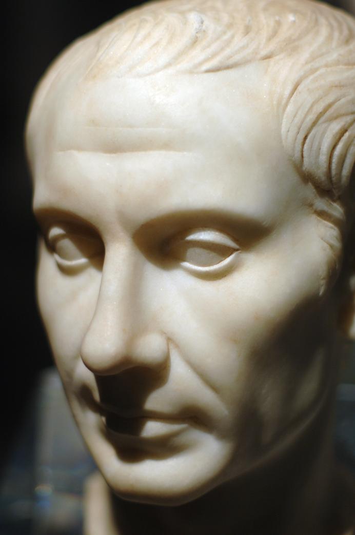 There is no verified historical evidence that Julius Caesar gave Cleopatra the nickname “golden mouth” for her oral sex skills.This claim lacks support from ancient texts or credible sources. It appears to be a modern rumor or fabrication without basis in reliable history.