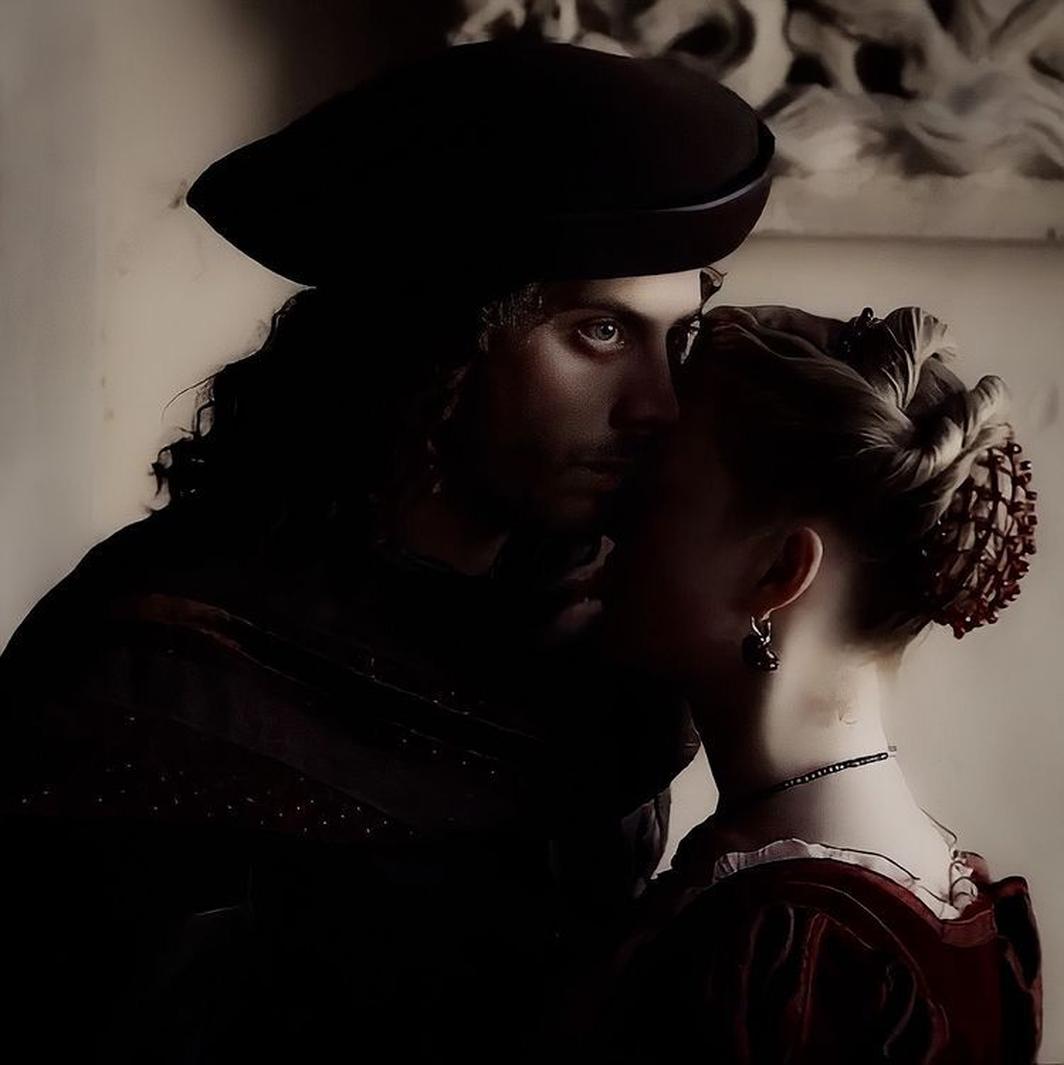 Lucrezia and Cesare Borgia did not actually have an incestuous relationship.The incest rumors that surround them stem from political hatreds and gossip rather than facts. No credible historical evidence supports these accusations, which largely arose from rivals seeking to discredit the notorious Borgia family during the Italian Renaissance.