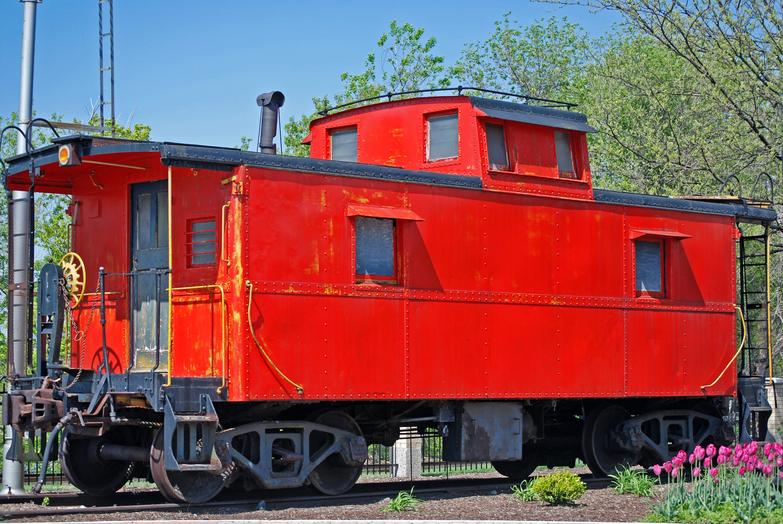 Observation was a key role for those in the caboose. Positioned with a cupola or bay windows, crewmen could watch for issues such as "hot boxes," where wheel bearings overheated, risking derailment. Additionally, if the train broke down, crew members could quickly deploy warning flares from the rear, safer and faster than reaching back from the locomotive.