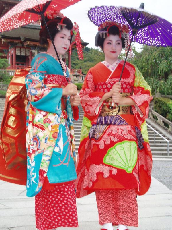 Did the Japanese Ever Practice Foot Binding? Unraveling the Mystery