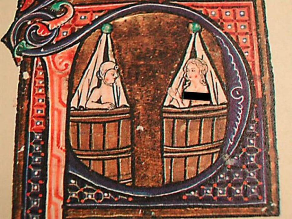 Members of the aristocracy typically bathed in tubs shaped like half-barrels, where water was poured in while the bather sat and washed. This process involved several servants to heat and carry water, implying significant effort and expense. Despite this, such full tub baths were taken only occasionally. However, daily washing was common among the upper class, usually at basins. Washing hands before and after meals was part of formal etiquette and service routines.