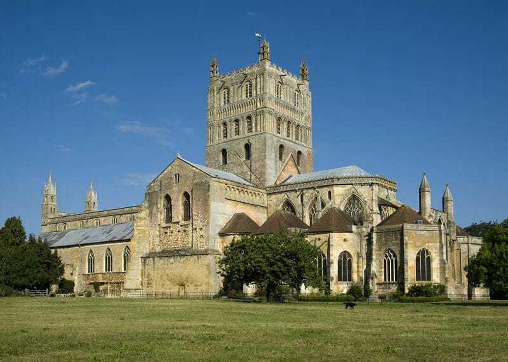 How These Places Compare: A Quick Look