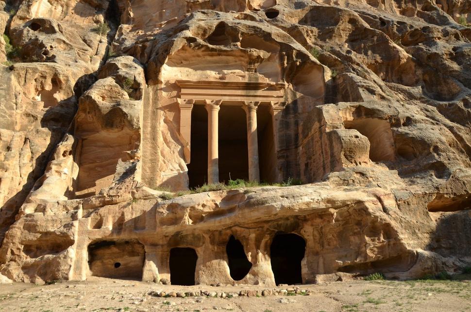 What Were Ancient Greek Family Names Like? Unlocking the Mysteries of Greek Identity