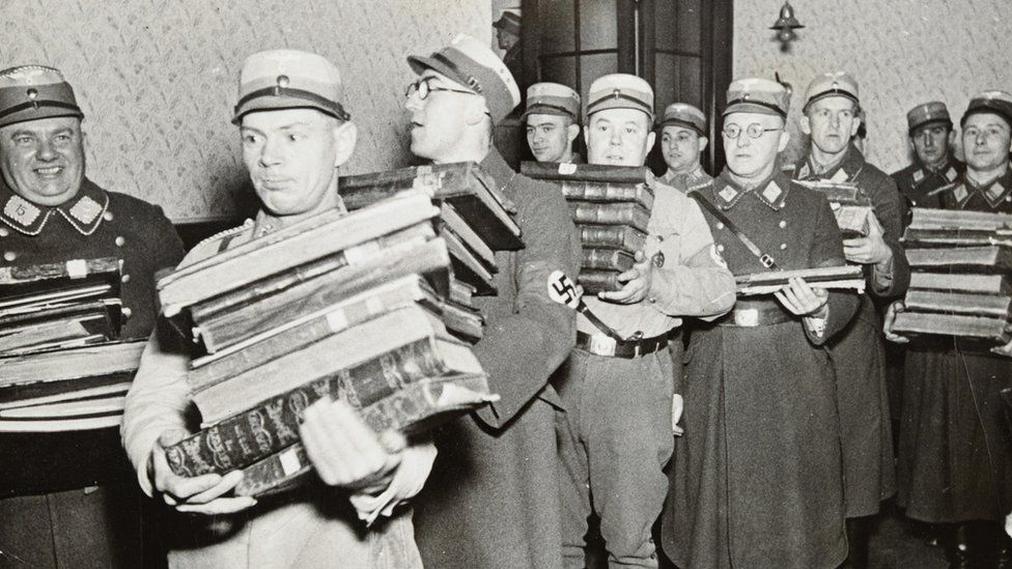 Several authors have produced well-regarded books that strive for this balance. Michael Burleigh’sThe Third Reich: A New Historyoffers detailed coverage including war crimes. Burleigh’s perspective compares Nazi Germany with Soviet totalitarianism, lending broader context and a more nuanced view.