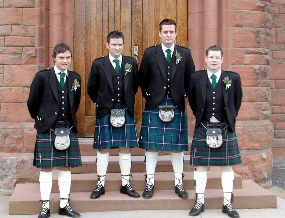 The Irish did not wear kilts in ancient times, but the garment that evolved into the kilt existed in medieval Ireland.Both Ireland and Gaelic Scotland shared a cultural and linguistic unit in the medieval period, wearing similar clothing. However, neither region wore kilts as they are known today. Instead, people wore large wool mantles, wrapped as outer garments.