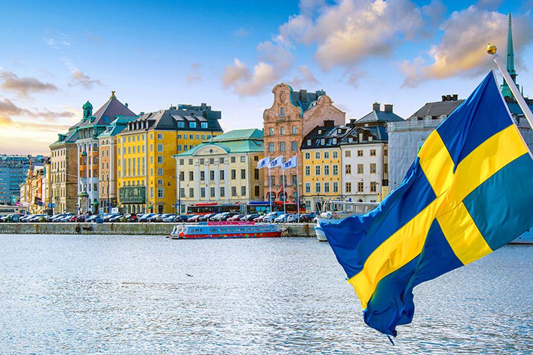 Let’s dive deep into the reasons why Sweden, once a giant in European power politics, bowed out from its grand stage by 1721.