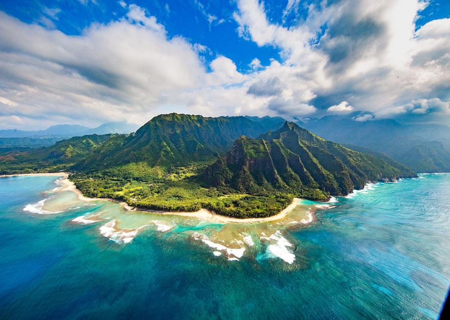 Imagine a kingdom ruled by Queen Liliuokalani, who believed foreign influence was Hawaii’s true problem. The white plantation elites thought differently. They staged a revolt, sought US intervention, and—without presidential authorization—American troops landed. The queen was forced to step down. Between 1875 and 1893, the plantation owners had successfully tipped the scales, pushing Hawaii toward American control.