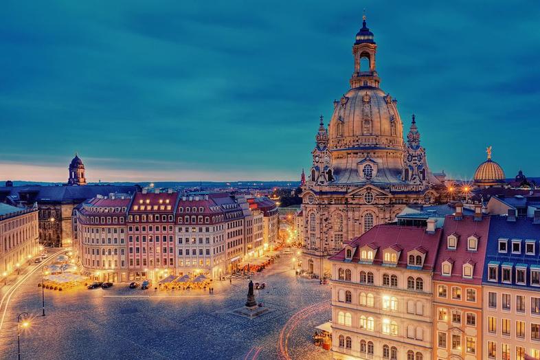 Because the Alemanni were the most prominent Germanic tribe near the Roman frontier, the name associated with them came to represent the larger Germanic area. Thus, in Romance languages, including Spanish, "Alemania" became the word for Germany.