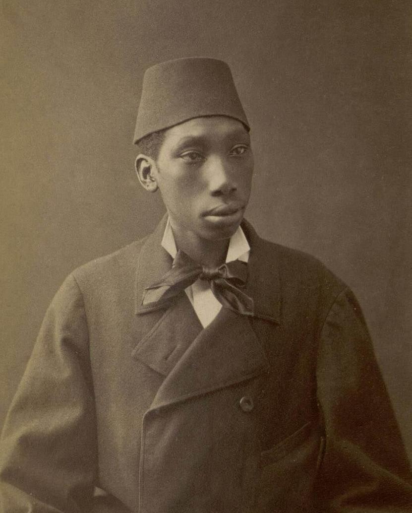 Additional aspects include post-operative care enforcing immobility and preventing infection, use of physical restraints during surgery, and social implications—eunuchs often gained specialized roles or status within their communities.