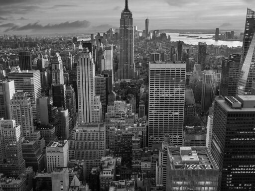 Factors Behind New York City's Rise as the Largest City in the United States Over Boston and Philadelphia