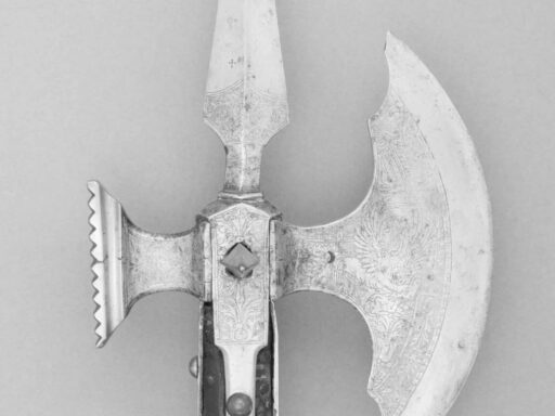 Poleaxes and Halberds: Key Differences and Their Uses in Historical Warfare