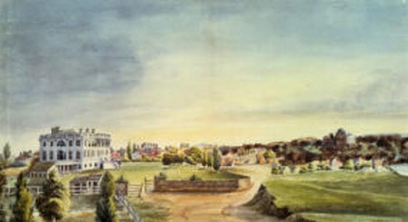 The U.S. government itself did not directly own slaves used in construction. Instead, they hired enslaved individuals from private citizens. Few slaves were federally owned at the time, and those were not part of White House building crews. This hiring arrangement reflects the government’s reliance on slavery infrastructure in the Chesapeake region.