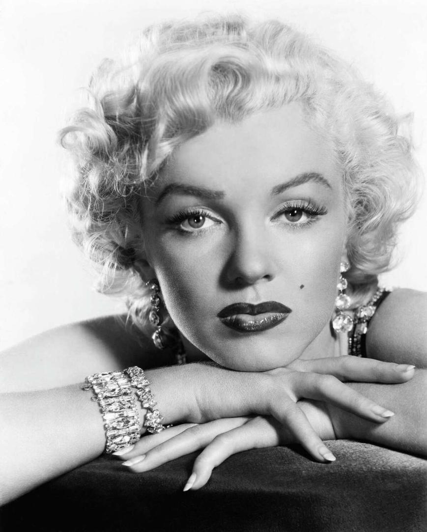 The famous "Happy Birthday, Mr. President" performance by Marilyn Monroe at JFK's birthday celebration in 1962 may have fueled assumptions about a romantic link. This iconic moment is often misinterpreted as evidence of intimacy rather than a crafted public performance.
