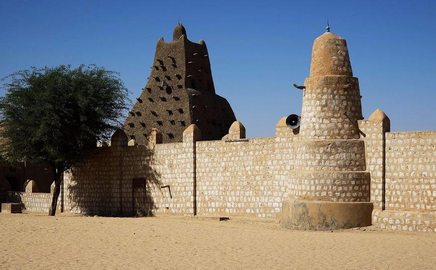 How Did Timbuktu Become One of the Go-To "Far Away/Exotic" Places to Reference in Western/Anglo Popular Consciousness?
