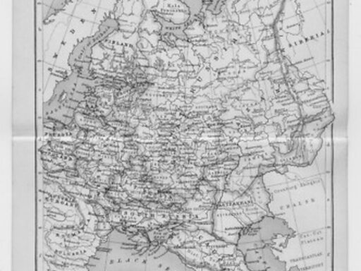 How to Structure a Historical Essay: Key Elements and Common Mistakes to Avoid