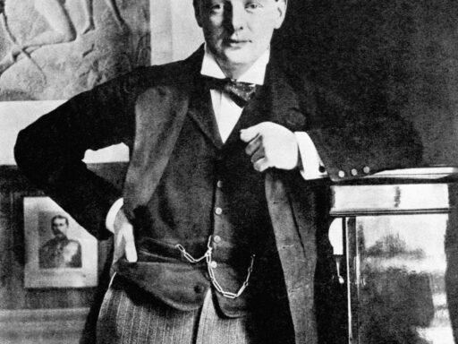 The Definitive Biography of Winston Churchill: Key Works and Insights